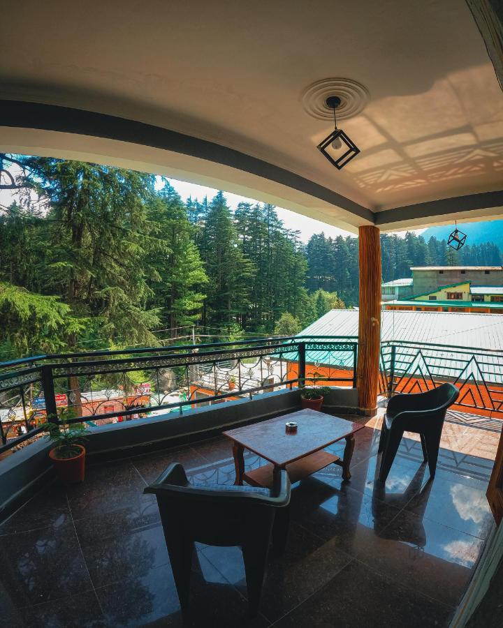 The Brooks, Manali Bed and Breakfast Exteriör bild